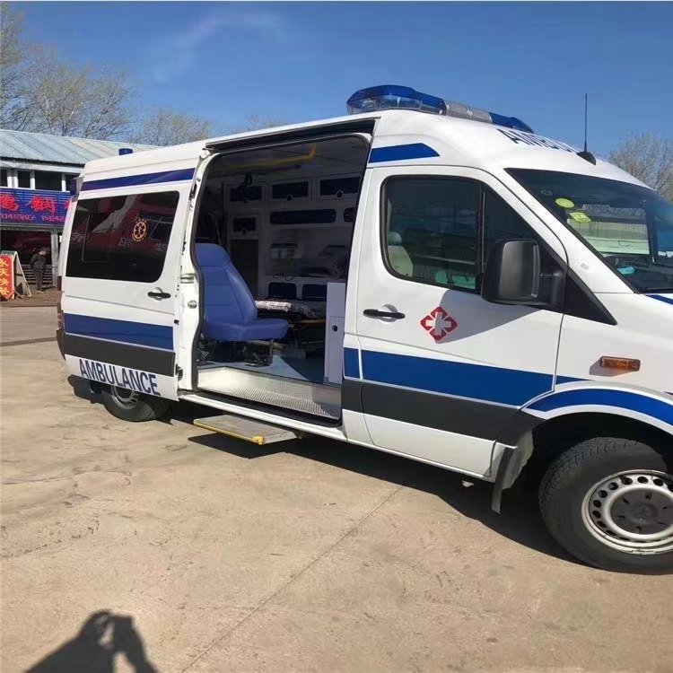 望城私人长途救护车出租转院回家